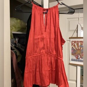 Sleeveless halter top